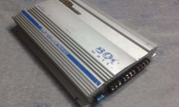 ขายแอมป์ LA authority  (2ch) 800W รับประกันคุณภาพขายถูกๆ