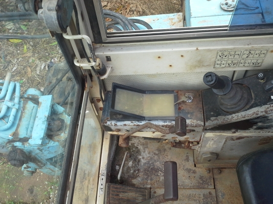 ขายแบคโฮ KUBOTA 45 คอลโทรลน้ำมัน ขายแบคโฮ KUBOTA 45 คอลโทรลน้ำมัน