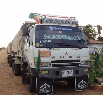 ขายรถสิบล้อพ่วง สภาพดี MITSUBISHI FUSO ราคา 2,000,000 บาท สนใจ 089-0819687 จิระเดช