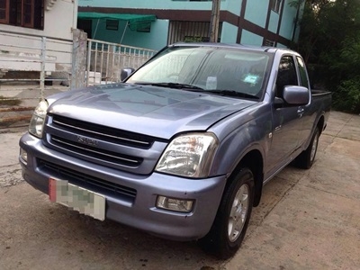 อีซุซุ ดีแม็ค SLX เดิมทั้งคัน รถใช้เอง อีซุซุ ดีแม็ค SLX เดิมทั้งคัน รถใช้เอง