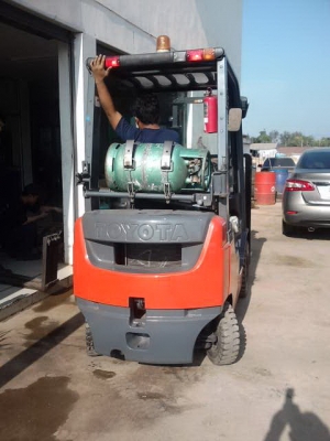 ขายรถโฟลค์ลิฟท์ TOYOTA 1.5 ตัน เเก๊ส LPG+น้ำมันเบนซิน