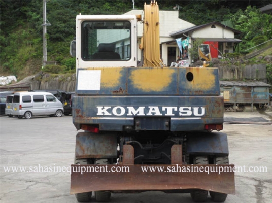 รถขุดล้อยาง PW60-3 S/N 023XX ขำเข้า บจก.สหสินอีควิปเม้นท์ โทร.081-5851880, 02-5168100-1 WWW.SAHASINEQUIPMENT.COM