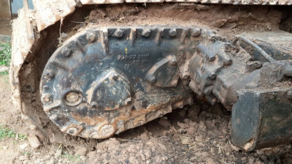 ขาย KOMATSU D50Sสภาพสวยพร้อมใช้ ราคาต่อรองได้ ติดต่อได้ที่คุณ อ๊อฟ พิจิตร 086-737-9991