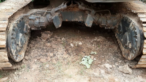 ขาย KOMATSU D50Sสภาพสวยพร้อมใช้ ราคาต่อรองได้ ติดต่อได้ที่คุณ อ๊อฟ พิจิตร 086-737-9991