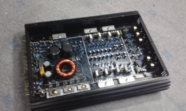 ขายแอมป์ Bostwick OM-2300.4(4ch) 1800W รับประกันคุณภาพขายถูกๆ