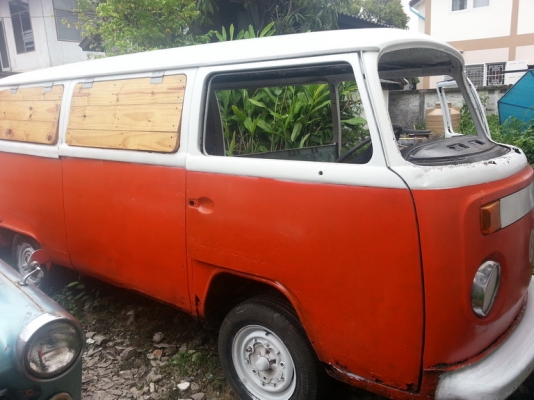 ** ขายรถโฟร์คตู้แตงโม ไฟเลี้ยวบน เปิดข้างได้ ทำร้านค้าเคลื่อนที่หรือร้านกาแฟได้ **