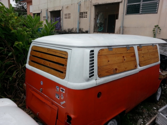 ** ขายรถโฟร์คตู้แตงโม ไฟเลี้ยวบน เปิดข้างได้ ทำร้านค้าเคลื่อนที่หรือร้านกาแฟได้ **