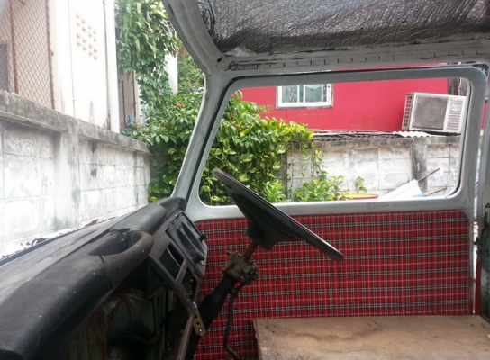 ** ขายรถโฟร์คตู้แตงโม ไฟเลี้ยวบน เปิดข้างได้ ทำร้านค้าเคลื่อนที่หรือร้านกาแฟได้ **