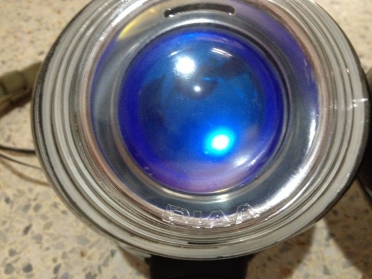 สปอร์ตไลท์ PIAA เป็นโปรเจ็กเตอร์ของเก่าญี่ปุ่นสภาพสวย