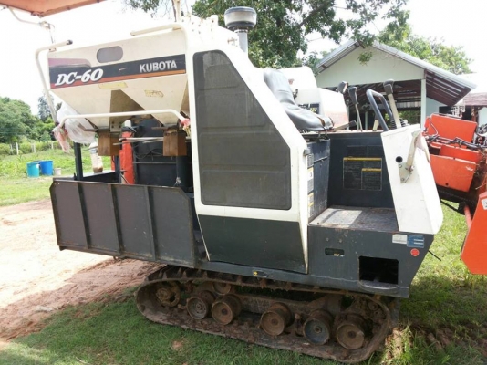 ***ขายแล้วครับขอบคุณ Truck2hand ขายรถเกี่ยวข้าวแบบรองกระสอบ KUBOTA DC60 ปี52 2,xxx ชั่วโมง เครื่องเดิมปั้มเดิม เครื่องแน่นดี แรงดี ปั้มดี ทำงานดี ปากเกี่ยวดี ระบบขับเคลื่อนโอเค ทำงานดีคล่องตัว ช่วงล่าง70\% บอดี้สวย สีสันดี รถทำงานลุยงานได้ปกติ แถม เทเลอร์ ***ขายแล้วครับขอบคุณ Truck2hand ขายรถเกี่ยวข้าวแบบรองกระสอบ KUBOTA DC60 ปี52 2,xxx ชั่วโมง เครื่องเดิมปั้มเดิม เครื่องแน่นดี แรงดี ปั้มดี ทำงานดี ปากเกี่ยวดี ระบบขับเคลื่อนโอเค ทำงานดีคล่องตัว ช่วงล่าง70\% บอดี้สวย สีสันดี รถทำงานลุยงานได้ปกติ แถม เทเลอร์