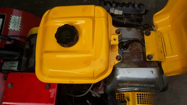 รถพรวนดินปรับสภาพพร้อมใช้งาน สตาร์ทด้วยกุญแจ 2 ระบบ