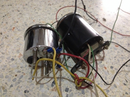 เกวัด AUTO GAUGE ของมาจากญี่ปุ่นเหมา2ตัวสภาพตามรูป