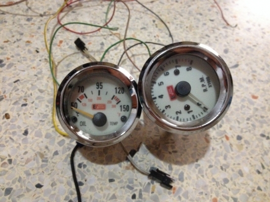 เกวัด AUTO GAUGE ของมาจากญี่ปุ่นเหมา2ตัวสภาพตามรูป