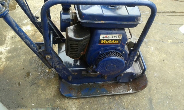 ขายเครื่องตบดิน ราคา 5500 บาท