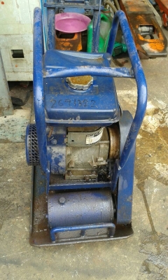 ขายเครื่องตบดิน ราคา 5500 บาท