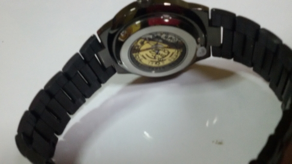 นาฬิกาข้อมือผู้ชาย