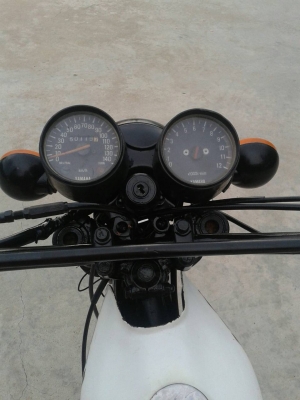 ขายdt 100 ทะเบียนเต็ม58 พร้อมโอน รถจบๆ