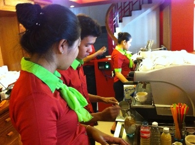 รับออกแบบโลโก้ร้านกาแฟฟรีแพ็คพร้อมเม็ดกาแฟคั่วสดใหม่พร้อมขาย รับออกแบบโลโก้ร้านกาแฟฟรีแพ็คพร้อมเม็ดกาแฟคั่วสดใหม่พร้อมขาย