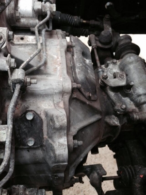 ฮีโน่ fb4j เครื่องยนต์ Jo5c ติดเครน2.5ตันราคาถูก 590000 บาทพร้อมโอน