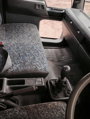 ฮีโน่ fb4j เครื่องยนต์ Jo5c ติดเครน2.5ตันราคาถูก 590000 บาทพร้อมโอน