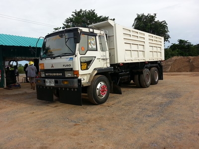 ขายรถสิบล้อ 2 เพลา มิตซู 527 ยูโรวัน อินเตอร์คูลเลอร์
