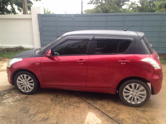 ขาย suzuki swift 1.25GLX TOP2012 รถบ้านสีแดงสภาพสวย วิ่งน้อยค่ะ ขาย suzuki swift 1.25GLX TOP2012 รถบ้านสีแดงสภาพสวย วิ่งน้อยค่ะ