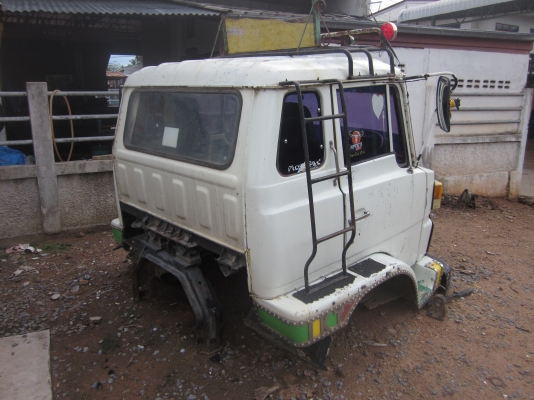 ขายหัวรถสิบล้อkt725