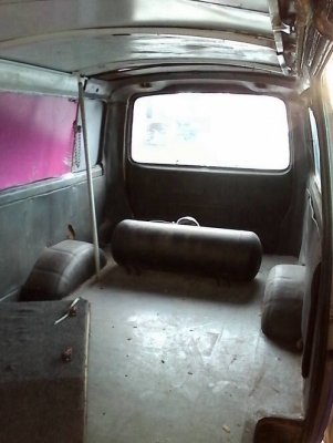 Nissan รถตู้ Urvan ติแก็สแล้ว