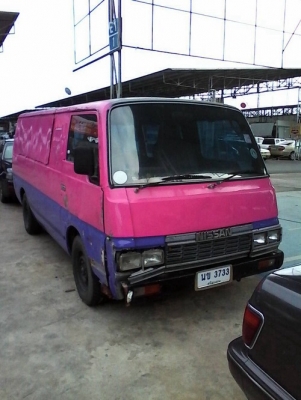 Nissan รถตู้ Urvan ติแก็สแล้ว