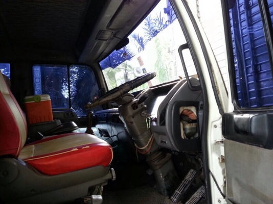 รถฮีโน่ 10 ล้อ ตู้เย็น FL3H 195 แรงม้า. ปี 38 สนใจติดต่อ 081 - 6079515 รถฮีโน่ 10 ล้อ ตู้เย็น FL3H 195 แรงม้า. ปี 38 สนใจติดต่อ 081 - 6079515