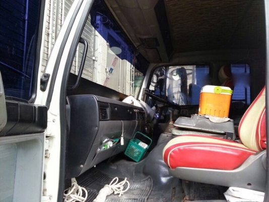 รถฮีโน่ 10 ล้อ ตู้เย็น FL3H 195 แรงม้า. ปี 38 สนใจติดต่อ 081 - 6079515 รถฮีโน่ 10 ล้อ ตู้เย็น FL3H 195 แรงม้า. ปี 38 สนใจติดต่อ 081 - 6079515