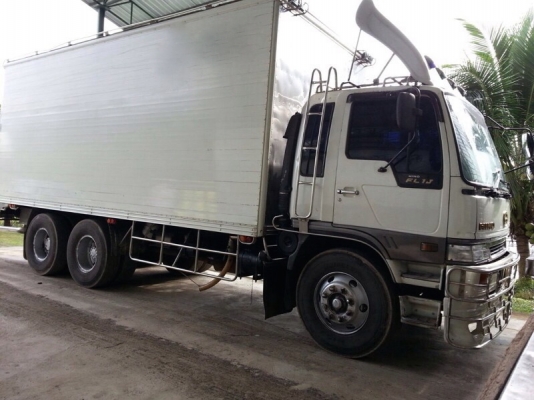 รถฮีโน่ 10 ล้อ ตู้เย็น FL3H  195 แรงม้า. ปี 38  สนใจติดต่อ 081 - 6079515