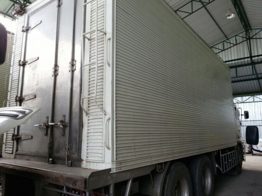 รถฮีโน่ 10 ล้อ ตู้เย็น 220 แรงม้า. ปี 50 สนใจติดต่อ 081 - 6079515 รถฮีโน่ 10 ล้อ ตู้เย็น 220 แรงม้า. ปี 50 สนใจติดต่อ 081 - 6079515