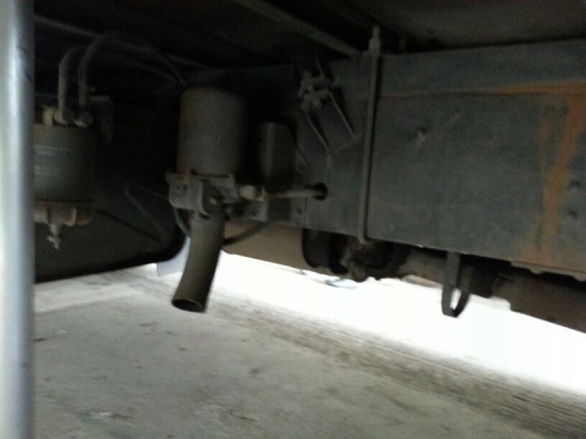 รถฮีโน่ 10 ล้อ ตู้เย็น 220 แรงม้า. ปี 50 สนใจติดต่อ 081 - 6079515 รถฮีโน่ 10 ล้อ ตู้เย็น 220 แรงม้า. ปี 50 สนใจติดต่อ 081 - 6079515