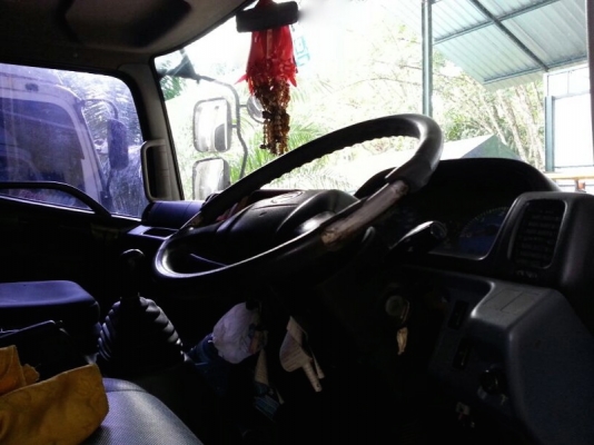 รถฮีโน่ 10 ล้อ ตู้เย็น 220 แรงม้า. ปี 50 สนใจติดต่อ 081 - 6079515 รถฮีโน่ 10 ล้อ ตู้เย็น 220 แรงม้า. ปี 50 สนใจติดต่อ 081 - 6079515