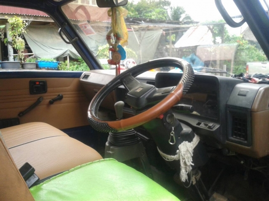 ขาย4ล้อ โดยสาร อีซูซุ 74 เครื่องดี แชชซีสวย ป้ายดำ ยางดี เอกสารพร้อมโอน ช่วงล่างดี ภายในสวย ขาย4ล้อ โดยสาร อีซูซุ 74 เครื่องดี แชชซีสวย ป้ายดำ ยางดี เอกสารพร้อมโอน ช่วงล่างดี ภายในสวย