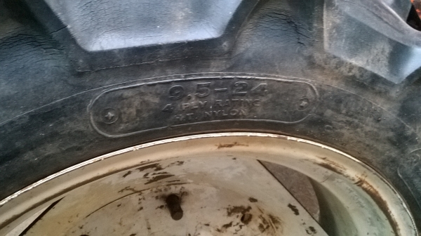 ขายรถไถคูโบต้า L2202DT-M