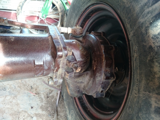 ขายคูโบต้า L 34 พร้อมอุปกร์ผานโรตารี่ ชั่วโมงการทำงาน ไม่ถึง 2000 ชั่วโมง