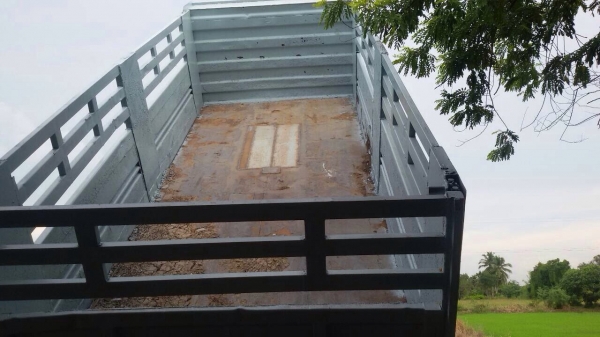 ขายรถบรรทุกสิบล้อดัมพ์ isuzu 240 นางฟ้า FXZ23NFYF-K 2 เพลา กระบะเหล็กพร้อมใช้ เข้าไฟแนนซ์ได้ 850,000 บาท ขายรถบรรทุกสิบล้อดัมพ์ isuzu 240 นางฟ้า FXZ23NFYF-K 2 เพลา กระบะเหล็กพร้อมใช้ เข้าไฟแนนซ์ได้ 850,000 บาท