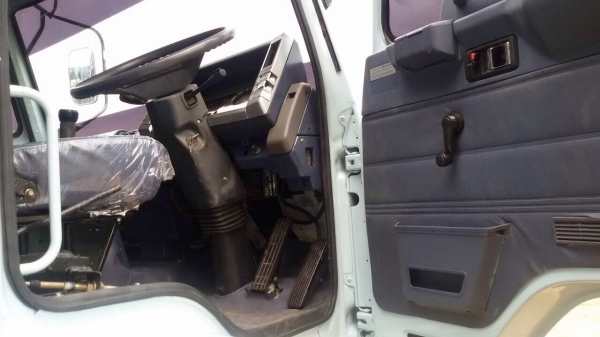 ขายรถบรรทุกสิบล้อดัมพ์ isuzu 240 นางฟ้า FXZ23NFYF-K 2 เพลา กระบะเหล็กพร้อมใช้ เข้าไฟแนนซ์ได้ 850,000 บาท ขายรถบรรทุกสิบล้อดัมพ์ isuzu 240 นางฟ้า FXZ23NFYF-K 2 เพลา กระบะเหล็กพร้อมใช้ เข้าไฟแนนซ์ได้ 850,000 บาท