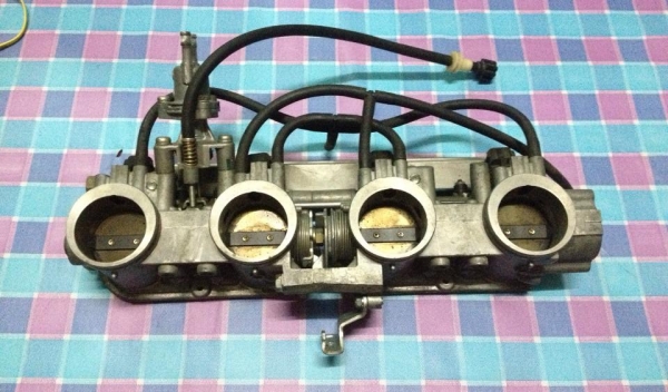 **ขาย**หัวฉีด Blackbird Honda 1100xx สภาพดี(เก่าญี่ปุ่น) 5,500 บาท