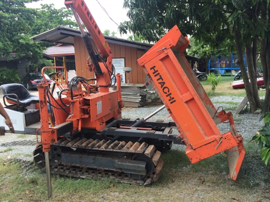 รถบรรทุกพืชเกษตรและงานก่อสร้างตีนตะขาบดั้มได้ พร้อมเครน 1ตัน