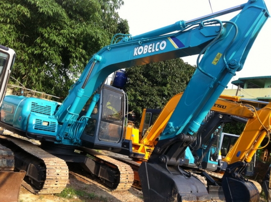 ขาย รถขุด KOBELCO SK120-3  มีหลายคันให้เลือก