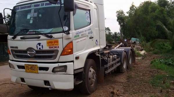 ขายรถบรรทุก 10 ล้อ 2 เพลา ราคา 1,750,000 บาท ติดต่อ ปิ่น โทร 081-917-6906