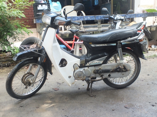 ขาย ดรีมเป็ดสตาร์ทมือ เดิมทั้งคัน ทะเบียนโอน