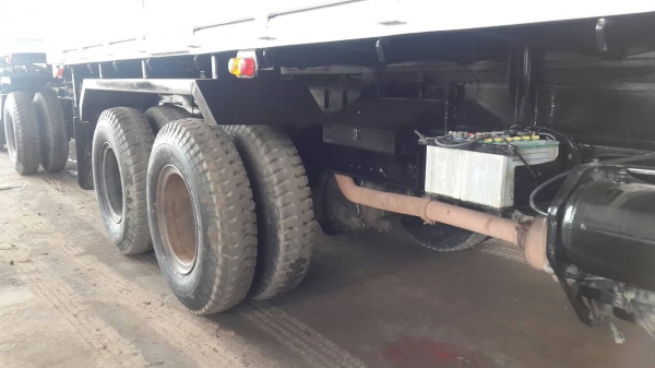 ขายด่วนHINO MECA260ซีรี่5 ปี2548แม่ลูกสามิตรรอนเฉียงสภาพสวยพร้อมใช้ราคาไม่แพงโทร0843923995