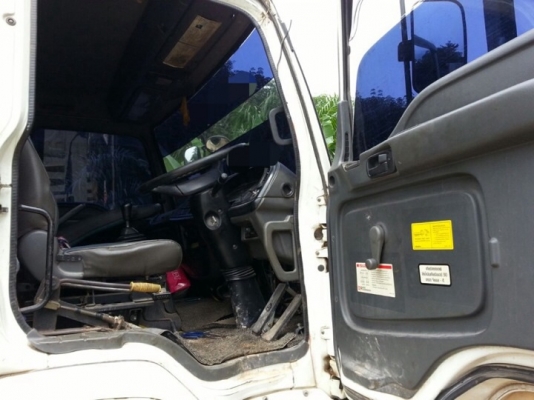 รถอีซูซุ 10 ล้อดั้ม 270 แรงม้า. ปี 51 ( ขายแม่ , ลูก ) สนใจติดต่อ 081 - 6079515 รถอีซูซุ 10 ล้อดั้ม 270 แรงม้า. ปี 51 ( ขายแม่ , ลูก ) สนใจติดต่อ 081 - 6079515