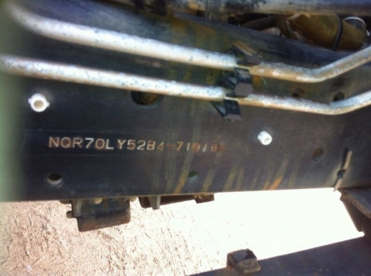 รถอีซูซุ 6 ล้อดั้ม 150 แรงม้า. ปี 48 ( รถวิ่ง 7x,xxx กม. ) สนใจติดต่อ 081 - 6079515 รถอีซูซุ 6 ล้อดั้ม 150 แรงม้า. ปี 48 ( รถวิ่ง 7x,xxx กม. ) สนใจติดต่อ 081 - 6079515