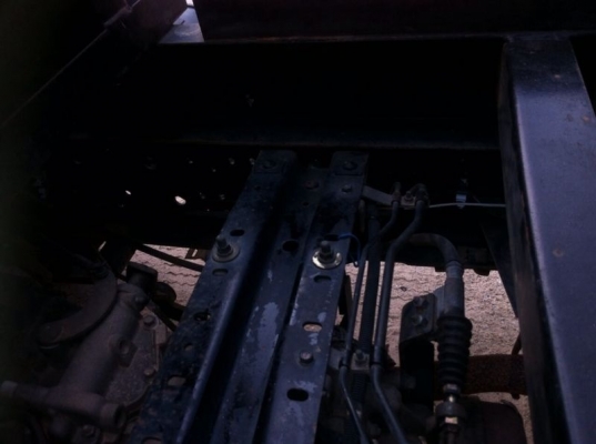 รถอีซูซุ 6 ล้อดั้ม 150 แรงม้า. ปี 48 ( รถวิ่ง 7x,xxx กม. ) สนใจติดต่อ 081 - 6079515 รถอีซูซุ 6 ล้อดั้ม 150 แรงม้า. ปี 48 ( รถวิ่ง 7x,xxx กม. ) สนใจติดต่อ 081 - 6079515