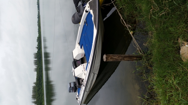 เรือแบส19ฟูต